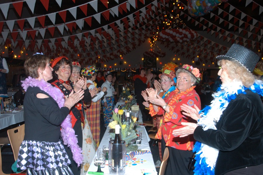 Foto Weibersitzung 2011